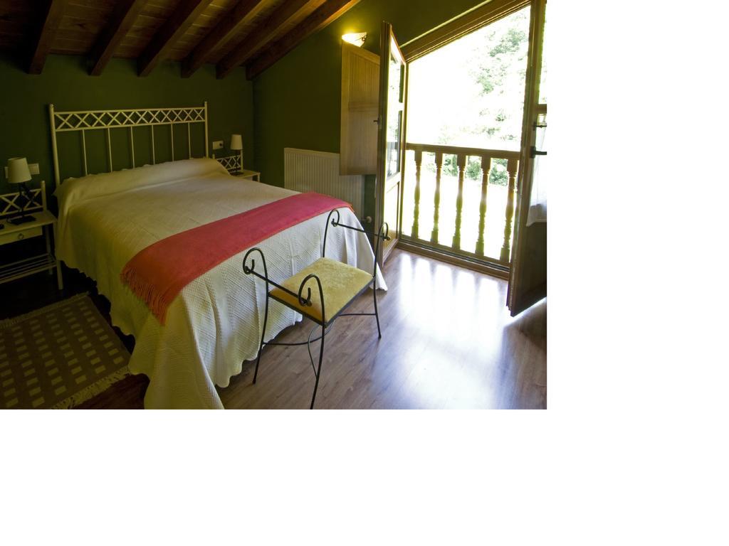 La Llosa de Repelao Covadonga Habitación foto